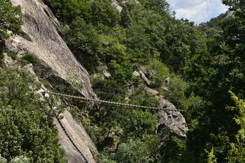 Ponte Nepalese Dolomiti Lucane